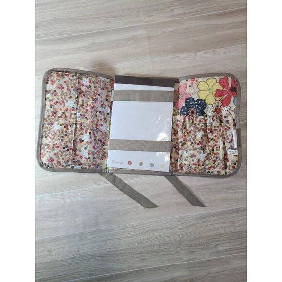 Thirty-One Floral Journal Folder – Organizer Case with Strap, Multicolor Flowers - Picture 7 of 7